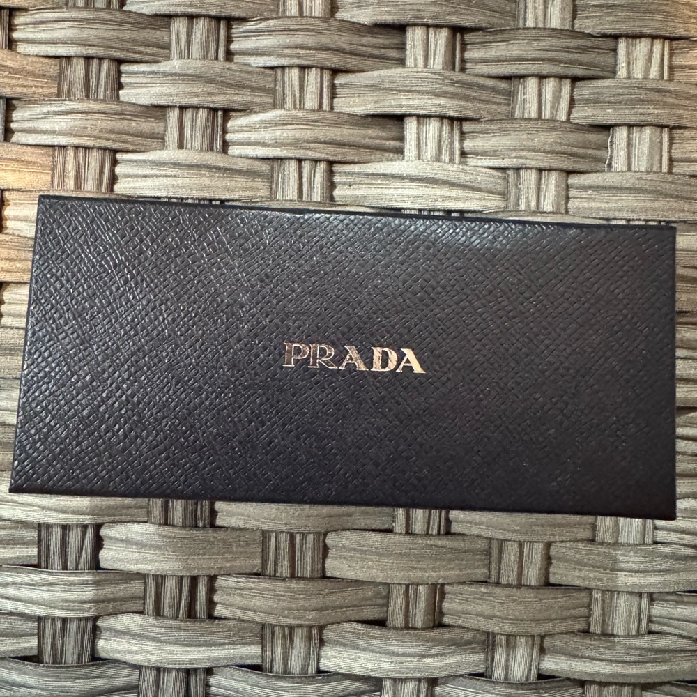 PRADAS GLASSES BOX 6.5 by 3
